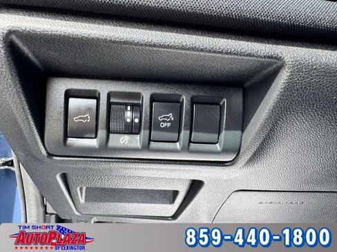 Used 2024 Subaru Outback Premium AWD/4WD image 20