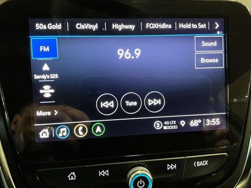 Used 2024 Chevrolet Equinox Premier FWD image 20
