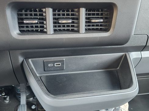 New 2025 Chevrolet Brightdrop 400 w/ Battery Pack, Max Range image 21