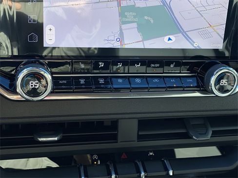 Used 2026 Chevrolet Colorado Trail Boss image 15