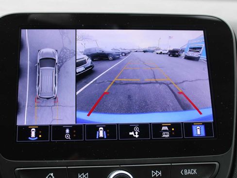 Used 2024 Chevrolet Equinox LT AWD/4WD image 16
