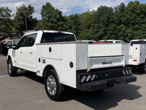 Used 2022 Ford F350 Lariat w/ Lariat Value Package AWD/4WD image 9