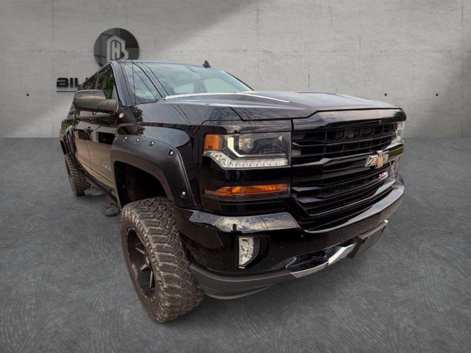Used 2017 Chevrolet Silverado 1500 LT w/ All Star Edition AWD/4WD image 21