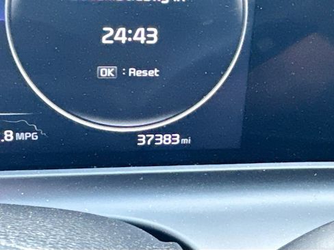 Used 2024 Kia Seltos S image 11