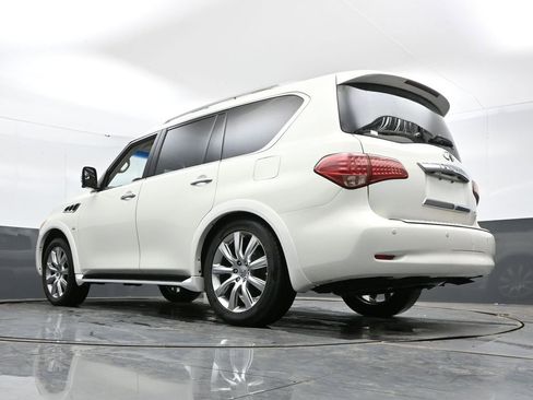 Used 2014 INFINITI QX80 4WD w/ Theater Package image 40