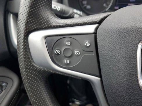 Used 2022 GMC Terrain SLE w/ Elevation Edition image 20