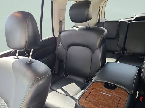 Used 2019 INFINITI QX80 Luxe w/ Proassist Package image 4