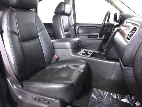 Used 2013 GMC Yukon SLT AWD/4WD image 39