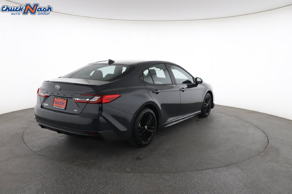 Used 2026 Toyota Camry SE FWD image 12