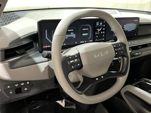 Used 2024 Kia EV9 Wind AWD/4WD image 20