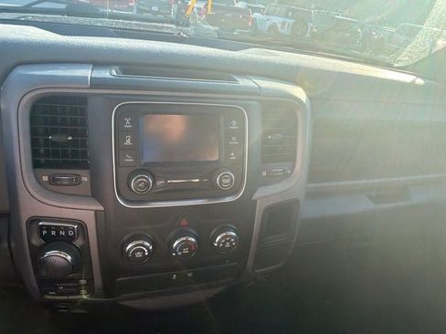 Used 2017 RAM 1500 Express AWD/4WD image 14