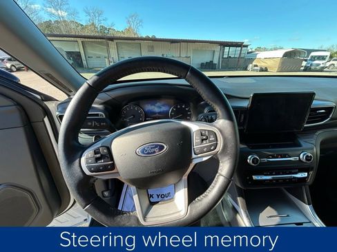 Used 2020 Ford Explorer Limited w/ Class III Trailer Tow Package image 32