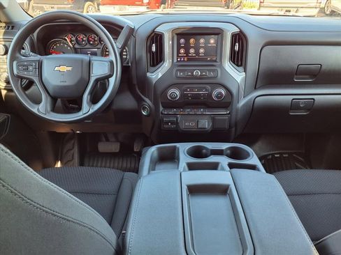 Used 2023 Chevrolet Silverado 1500 W/T image 17