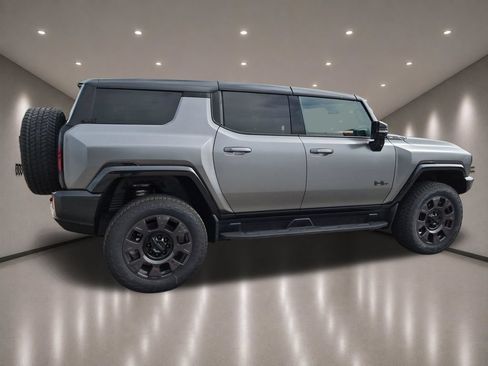 New 2026 GMC Hummer EV 3X w/ Carbon Fiber Edition Package AWD/4WD image 11