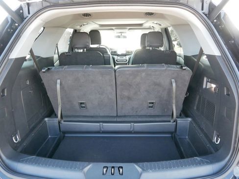 Used 2023 Ford Explorer XLT w/ Equipment Group 202A image 22