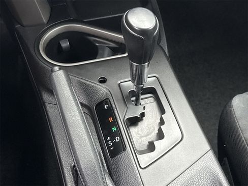 Used 2017 Toyota RAV4 LE w/ All Weather Liner Package image 30