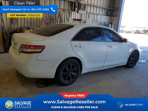 Used 2011 Toyota Camry LE image 4