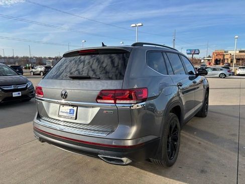 Used 2022 Volkswagen Atlas SE image 5