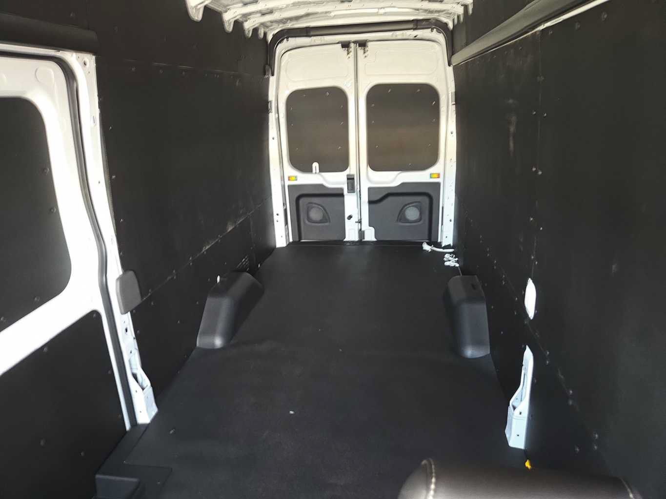 New 2026 Ford Transit 350 148 High Roof Extended w/ Load Area Protection Package RWD image 22