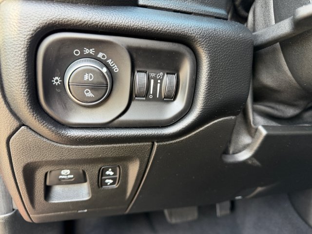 Used 2019 RAM 1500 Sport w/ Advanced Safety Group AWD/4WD image 23