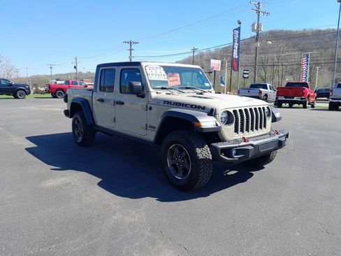 Used 2020 Jeep Gladiator Rubicon AWD/4WD image 2
