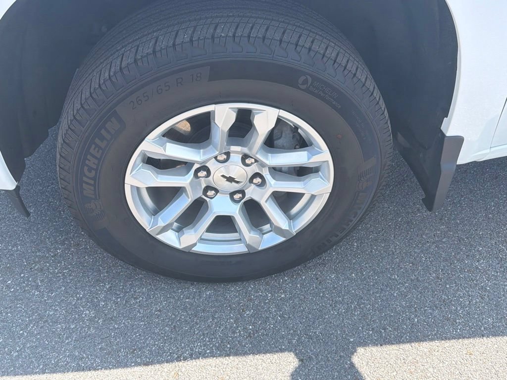 Used 2026 Chevrolet Silverado 1500 RST AWD/4WD image 10