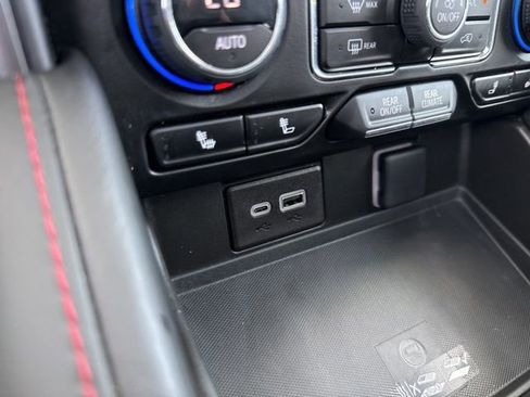 Used 2023 Chevrolet Suburban RST w/ Sport Performance Package image 42