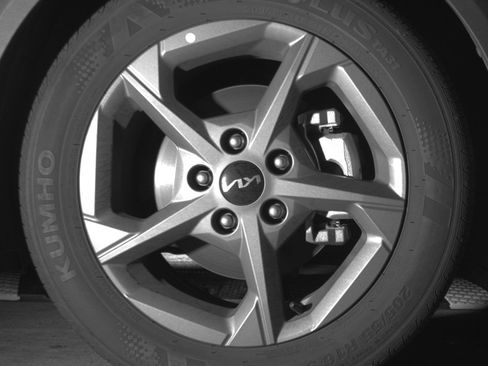 Used 2025 Kia K4 LXS FWD image 13