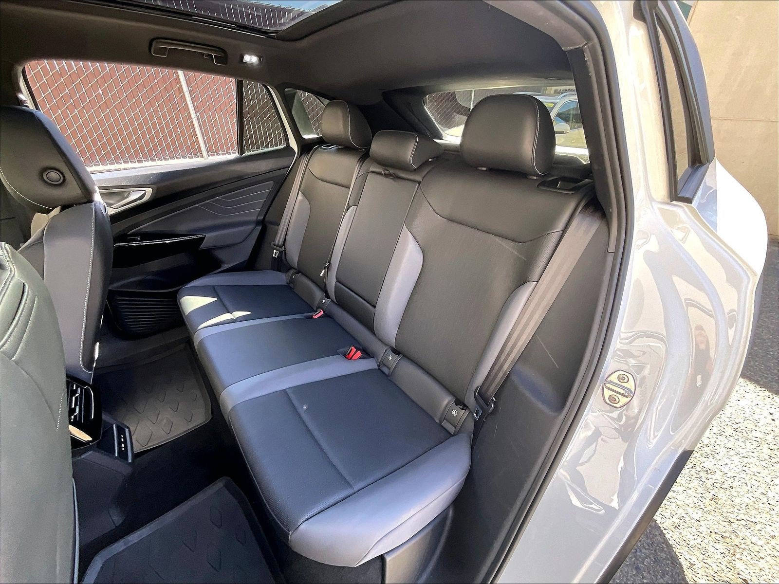 Certified 2023 Volkswagen ID.4 Pro S RWD image 23