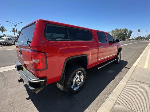 Used 2015 GMC Sierra 2500 SLT AWD/4WD image 4