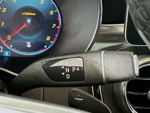 Used 2022 Mercedes-Benz GLC 300 GLC 300 w/ Premium Package Lite image 24