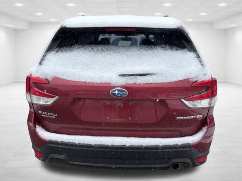 Used 2023 Subaru Forester Limited image 5