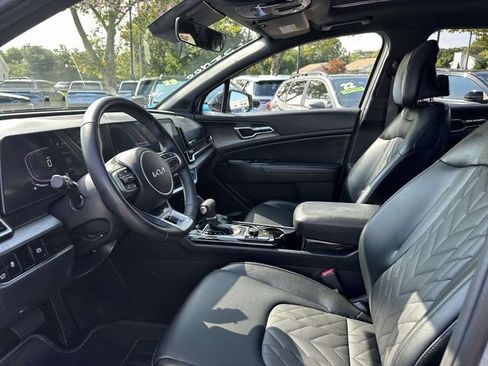 Used 2025 Kia Sportage X-Line w/ Premium Package AWD/4WD image 10