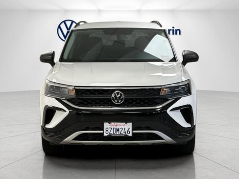 Used 2022 Volkswagen Taos S image 8