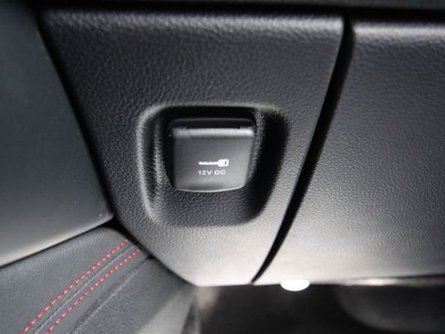 Used 2024 Dodge Durango GT image 37