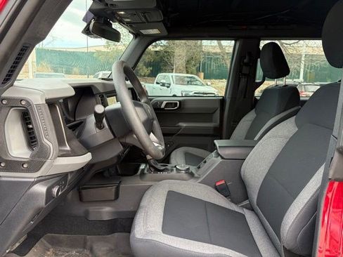 Used 2021 Ford Bronco 4-Door w/ Sasquatch Package image 16