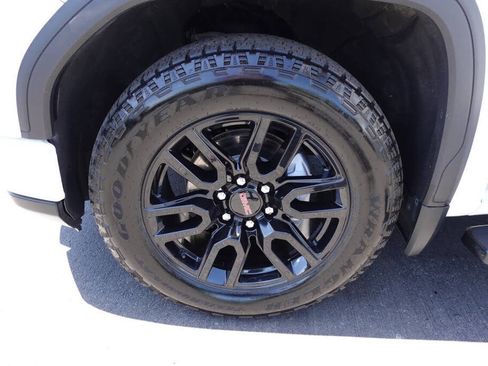Used 2023 GMC Sierra 1500 Pro w/ Graphite Edition AWD/4WD image 51