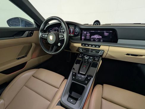Certified 2021 Porsche 911 Carrera S RWD image 21