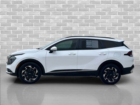 Used 2025 Kia Sportage SX image 2
