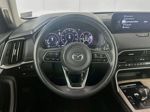 Used 2024 MAZDA CX-90 Plug-In Hybrid w/ Preferred AWD/4WD image 18