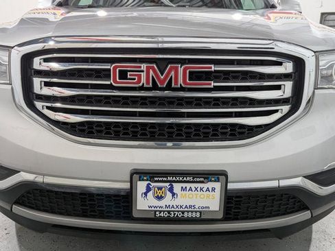 Used 2018 GMC Acadia SLE image 52