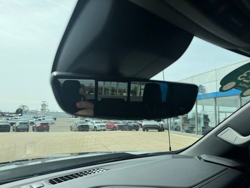 Certified 2023 Chevrolet Silverado 1500 LTZ w/ Technology Package image 19