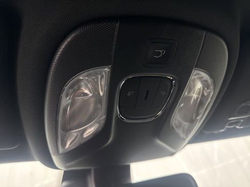 New 2026 Jeep Compass Latitude image 13