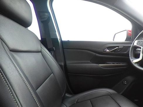 Used 2023 GMC Acadia SLT FWD image 28