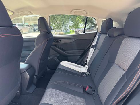 Used 2018 Subaru Crosstrek 2.0i Premium AWD/4WD image 14