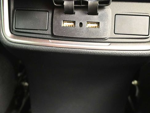 Used 2023 Subaru Forester Premium AWD/4WD image 47