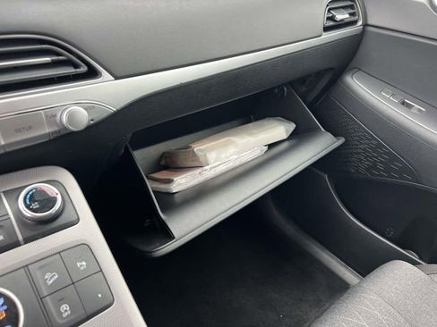 Certified 2022 Hyundai Palisade SE image 31