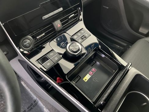 Used 2024 Subaru Solterra Touring w/ Touring Package image 25