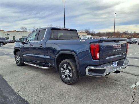 Used 2020 GMC Sierra 1500 SLE w/ SLE Value Package image 5