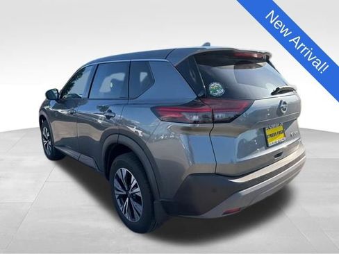 Used 2021 Nissan Rogue SV AWD/4WD image 4